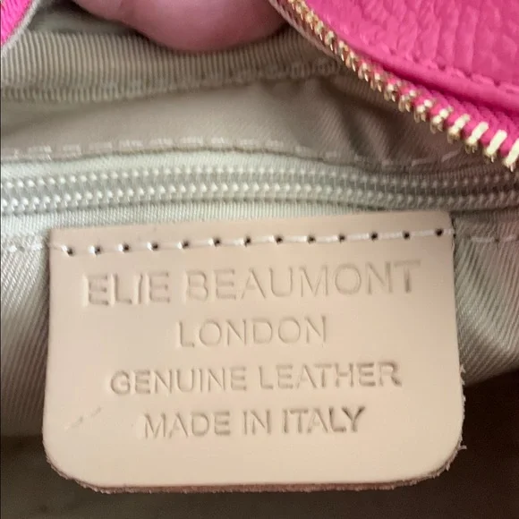 Elie Beaumont London Vibrant Pink Crossbody Bag with Shoulder Strap & Tassel. - Picture 6 of 8